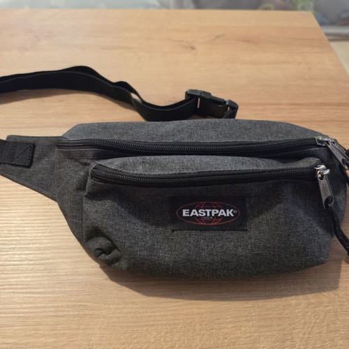 Eastpak Doggy Waist Bag Grey like new