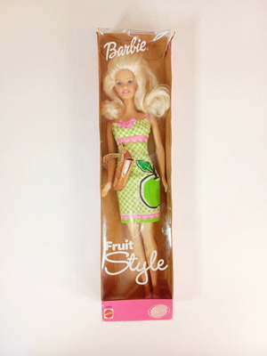 Vintage Barbie Fruit Style Green Apple 2001 Mattel doll with box