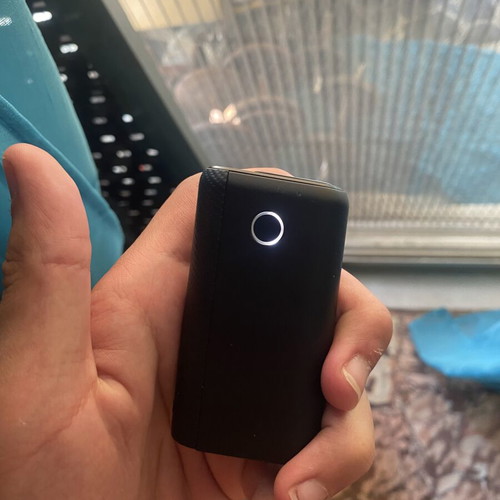 Glo device like new