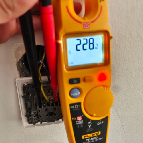 Fluke T6-1000 Electrical Tester with Amprobe TL1500 set gift