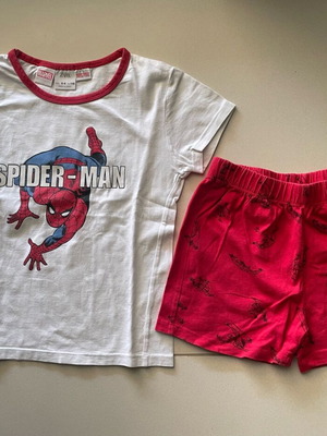 Zara Marvel πυζαμάκι μεταχειρισμένο για παιδιά 5-6 ετών 116 εκ