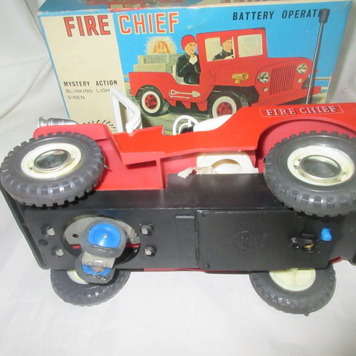 Greek Fire Chief Battery Operated Jeep Lyra 70s new in box