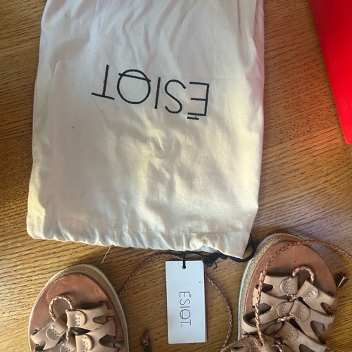 Esiot lace-up sandals size 37 like new, beige