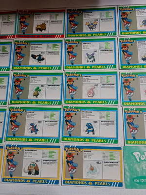 Pokemon 3 cards used, 19 single pieces