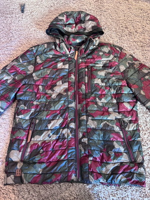 Camel Active down jacket camouflage size XL like new