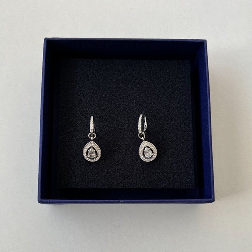 Swarovski drop earrings, silver, pavé, round cut