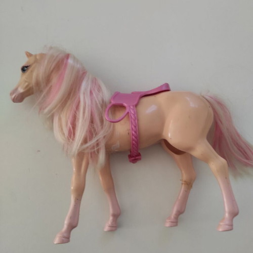 Toy horse for girl used, height 25 cm length 27 cm
