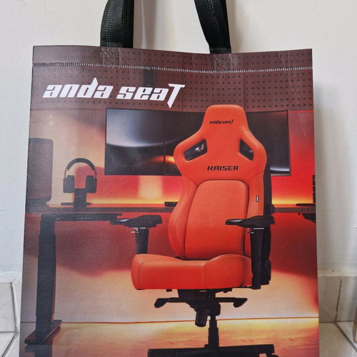 Anda Seat medium size bag