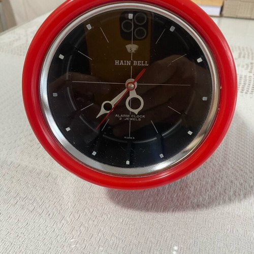 Space Age table clock used