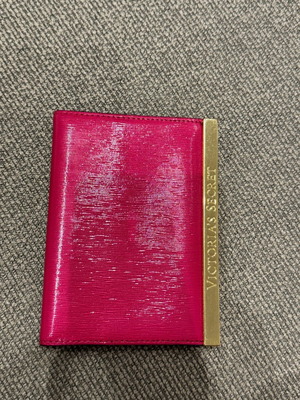 Victoria’s Secret passport holder pink with leopard design like new
