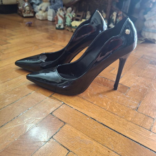Migato black patent leather 12cm high heel pumps, size 40