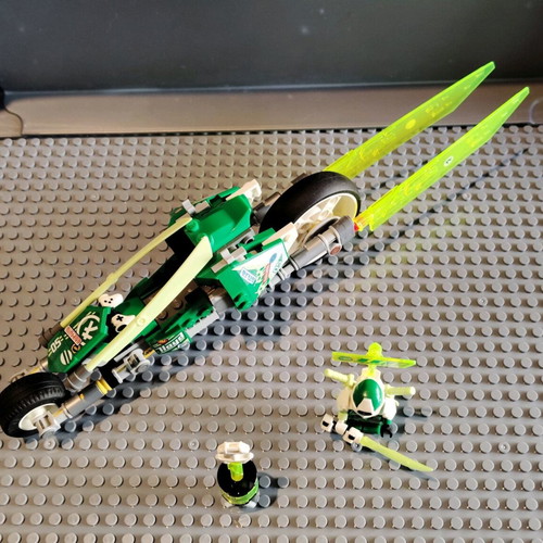 Lego Ninjago 71700 Lloyds Velocity Racer like new