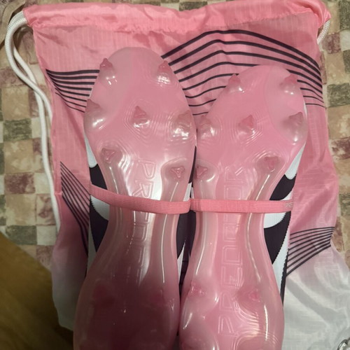 Adidas Predator Elite football shoes size 46, new, white and pink