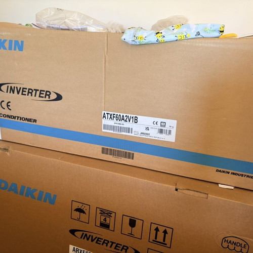 Daikin ATXF60ASXIB 21000 BTU Inverter Air Conditioner with Wi-Fi new