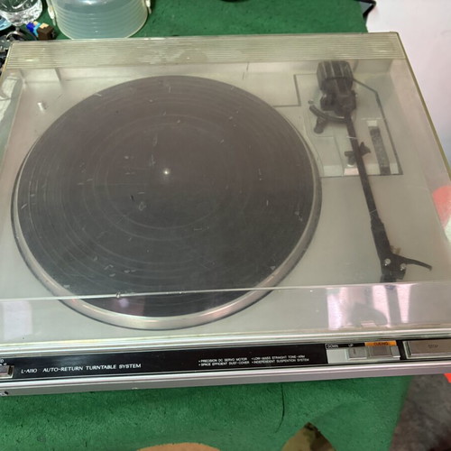 JVC L-A110 vintage vinyl turntable used, for repair or parts
