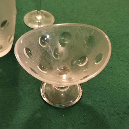 Vintage glassware set of 7 pieces with carafe, dessert bowls, wine carafe & glasses