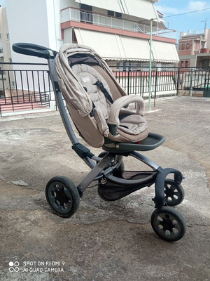 Foppa Pedretti baby stroller like new with swivel seat and footmuff