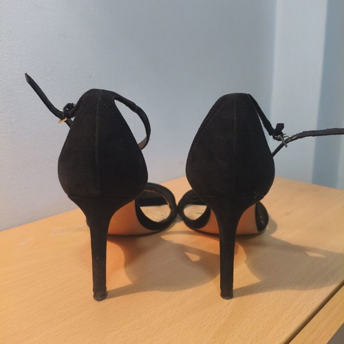 Stradivarius black suede sandals size 38 used
