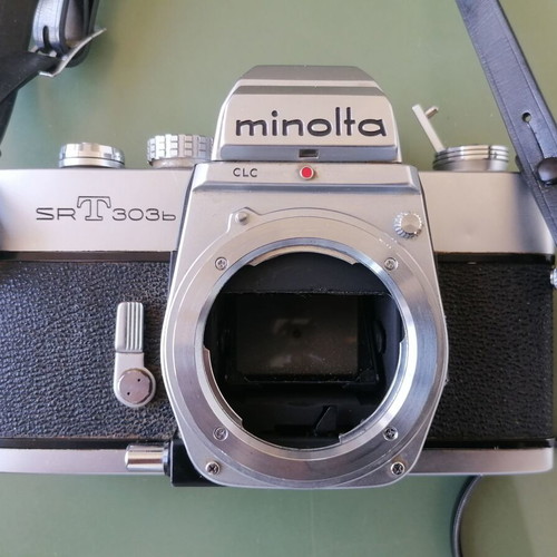 Minolta SRT 303b 35mm analog camera with MC Rokkor-PF lens