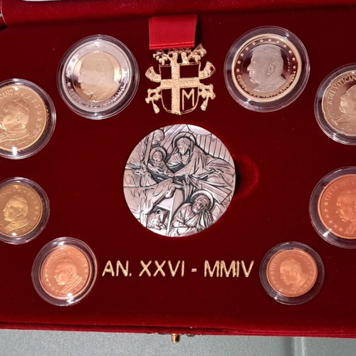 Vatican 2004 Official Euro Proof Set with Silver Medal, new