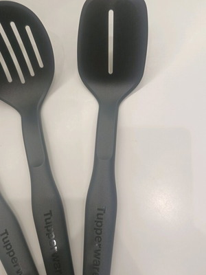 Tupperware cooking utensils set new