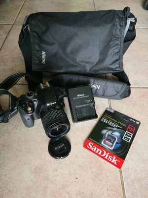 Nikon D3300 camera used with bag