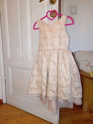 H&M Silver Concert Dress Like New Size 116 cm for 5-6 Years