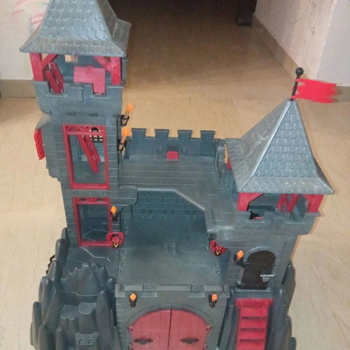 Playmobil Rock Castle 3269 Red Dragon Fortress like new