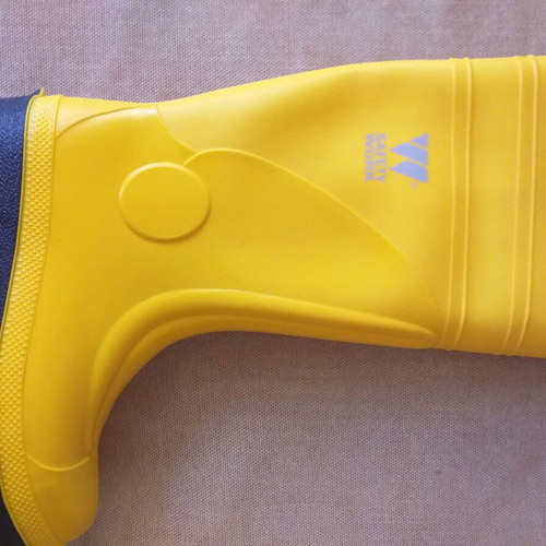 Safety Works galoshes new size 37 yellow work boots unused