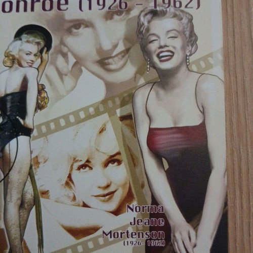 Marilyn Monroe Souvenir Sheet with Stamp from Sao Tome new