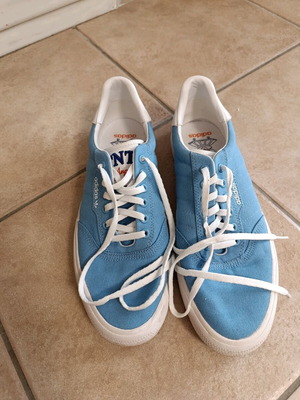 Adidas sneakers ανδρικά καινούργια, μέγεθος 44 2/3, τιρκουάζ