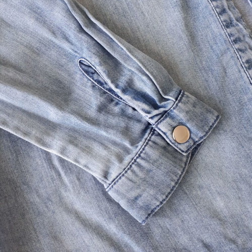 Vila women's denim shirt like new, size M, blue