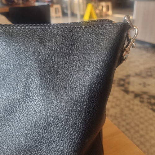 Guess handbag, black