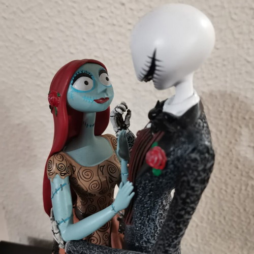 The Nightmare Before Christmas Jack & Sally Couture de Force figure 23cm, Disney Showcase