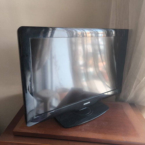 Philips 32" 32PFL3606H/58 Full HD TV used