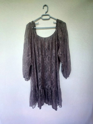Lace dress like new, one size, gray with olive tones
