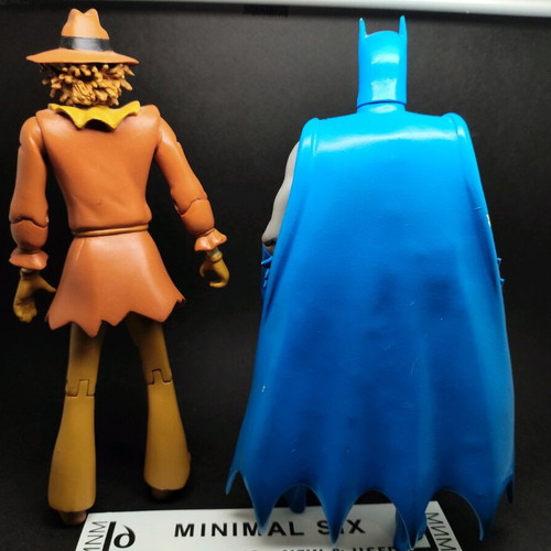 Batman and Scarecrow figures used, collectible Direct DC 2003