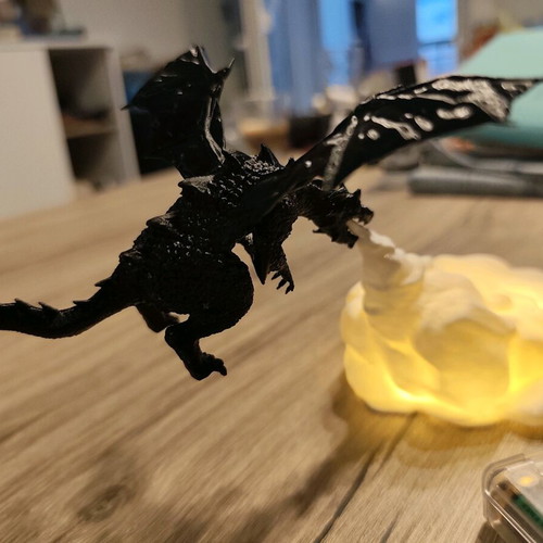 LED Dragon Lamp 3D Printed with Flame Effect New