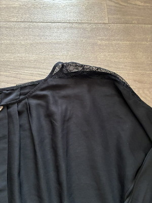 Guess blouse, black, size M or L