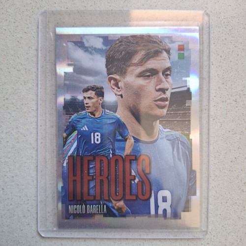 Futera 2025 Nicolo Barella Heroes 1/4 new