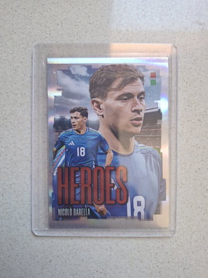 Futera 2025 Nicolo Barella Heroes 1/4 new
