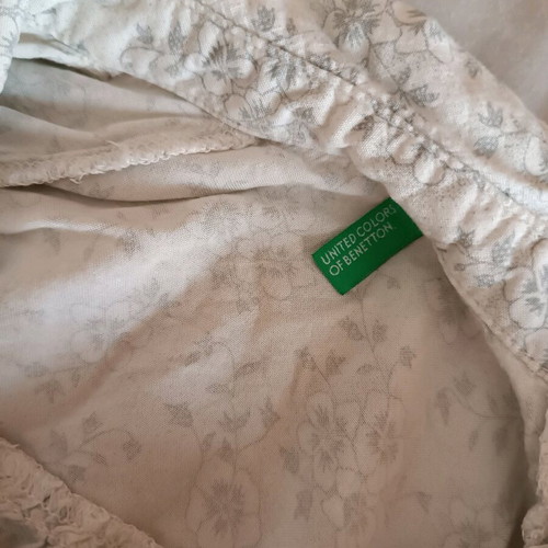 Floral shirt Benetton size S like new