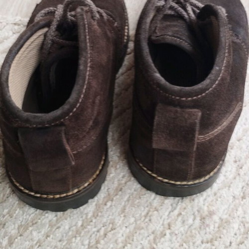 Sfera men's suede brown boots size 40 like new