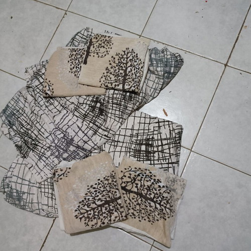 Elastic sofa covers with geometric pattern like new, separate sale