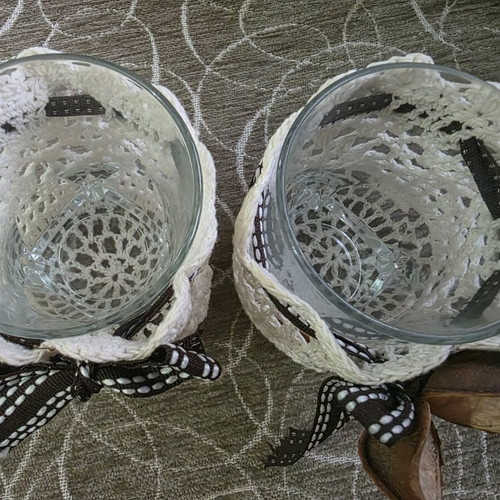 Decorative glasses with crocheted cover like new