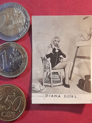 Diana Dors vintage collectible photo card