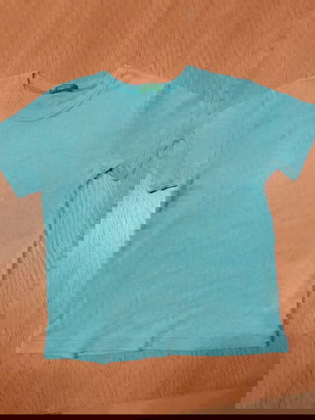 Benetton μπλουζα για 2-3χρ με μεγάλη φόρμα