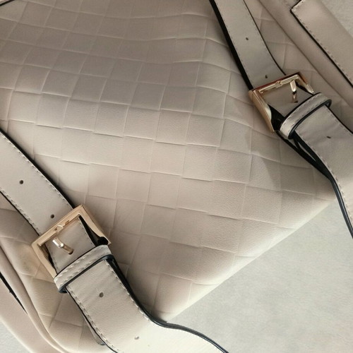 Rocco Barocco women's backpack ivory-beige like new, with 6 pockets