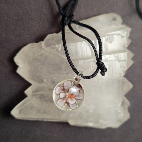 Murano necklace with cords new, pink