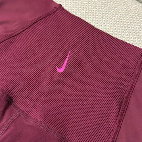 Nike DRI-FIT high-waisted yoga leggings like new, XS burgundy